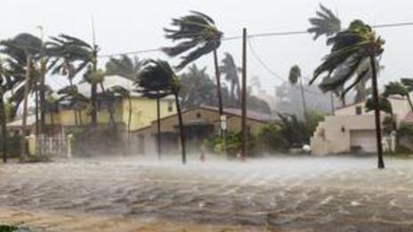 Direct ouragan IAN : plus d'un demi-million de personnes privées d'électricité